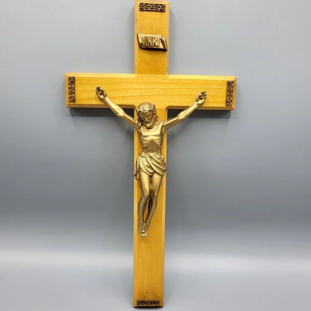Vtg MCM Wooden Wall Cross Jesus Christ Figure Catholic Religious 12